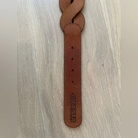 Women’s Woven Cow Hide Leather Brown Belt Roped Rodeo Western Country Concert - Picture 6 of 7